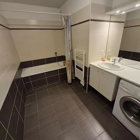 Rdc Avec Terrasse, 2 Chambres, Parking Prive Et Animaux Admis - - Fr-1-674-32 * Berck
